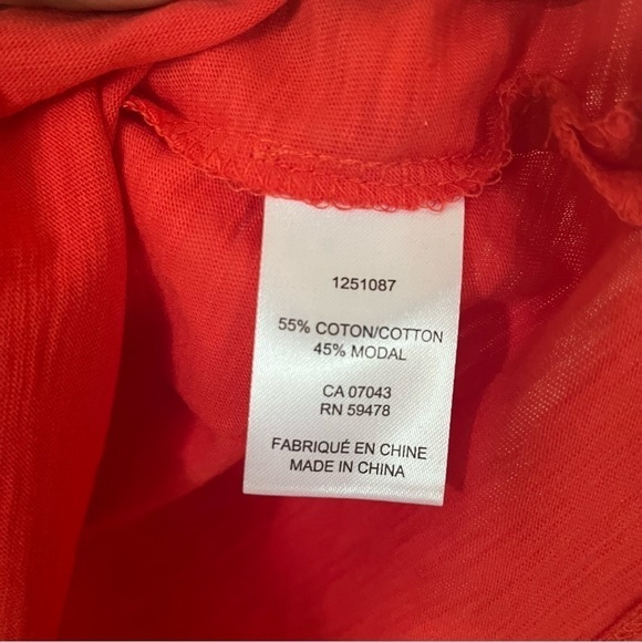 NWT C&C California | Cherry Red Tee V-neck w. Lace Medium Cotton Modal - Picture 7 of 8